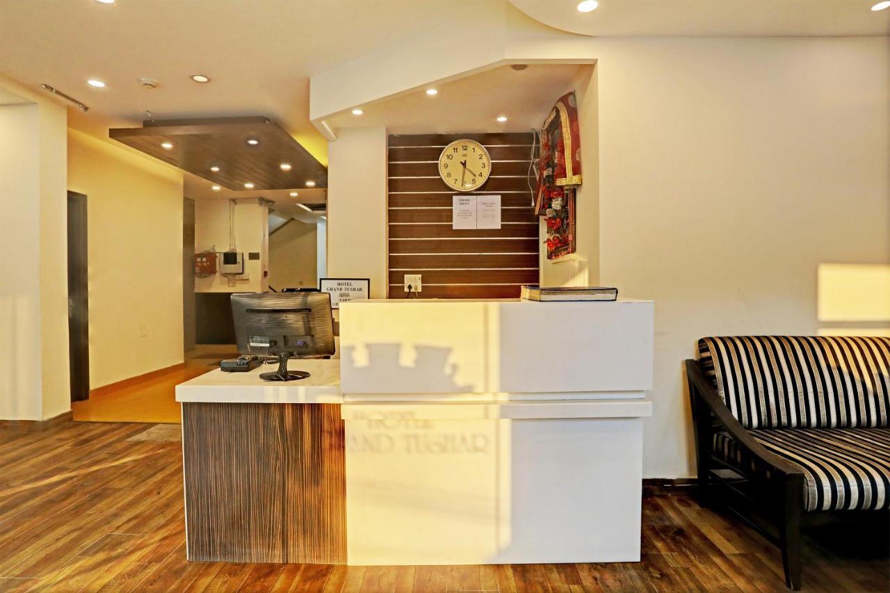 Hotel Grand Tushar - Ghaziabad Railway Station ภายนอก รูปภาพ