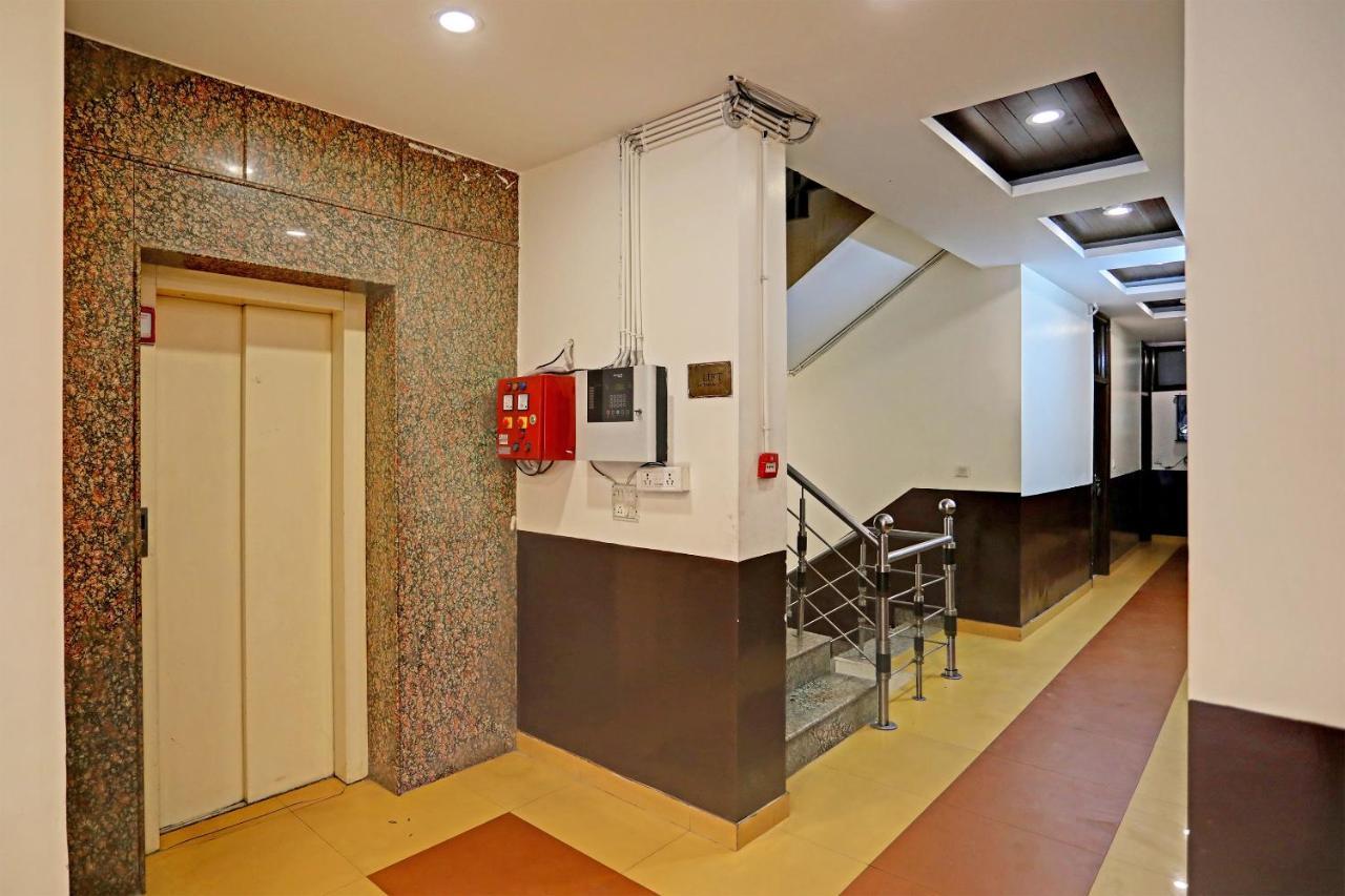 Hotel Grand Tushar - Ghaziabad Railway Station ภายนอก รูปภาพ